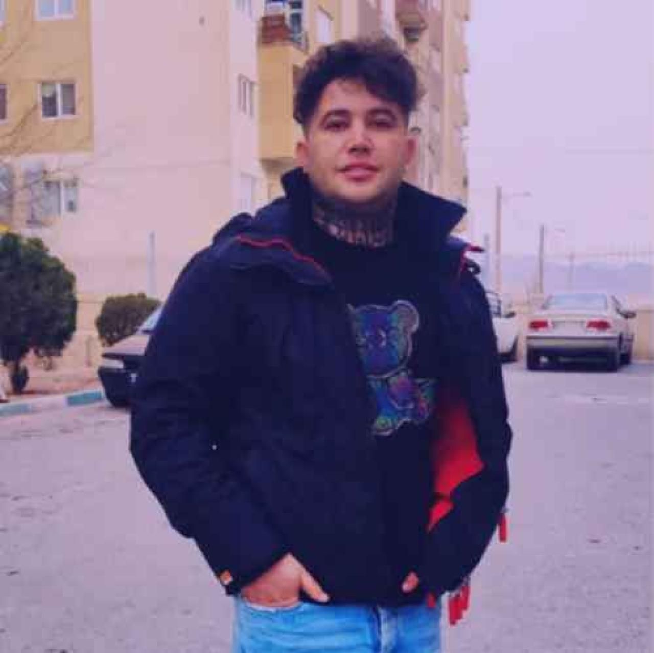 علی احمدیانی فرا زمینی تو جان و دینی