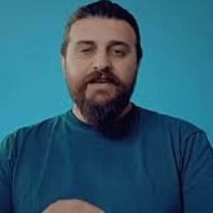 دانلود آهنگ آریا بختیاری به نام اقای قاضی رحم کن زندونیمه تو کم کن دانلود آهنگ آریا بختیاری به نام اقای قاضی رحم کن زندونیمه تو کم کن