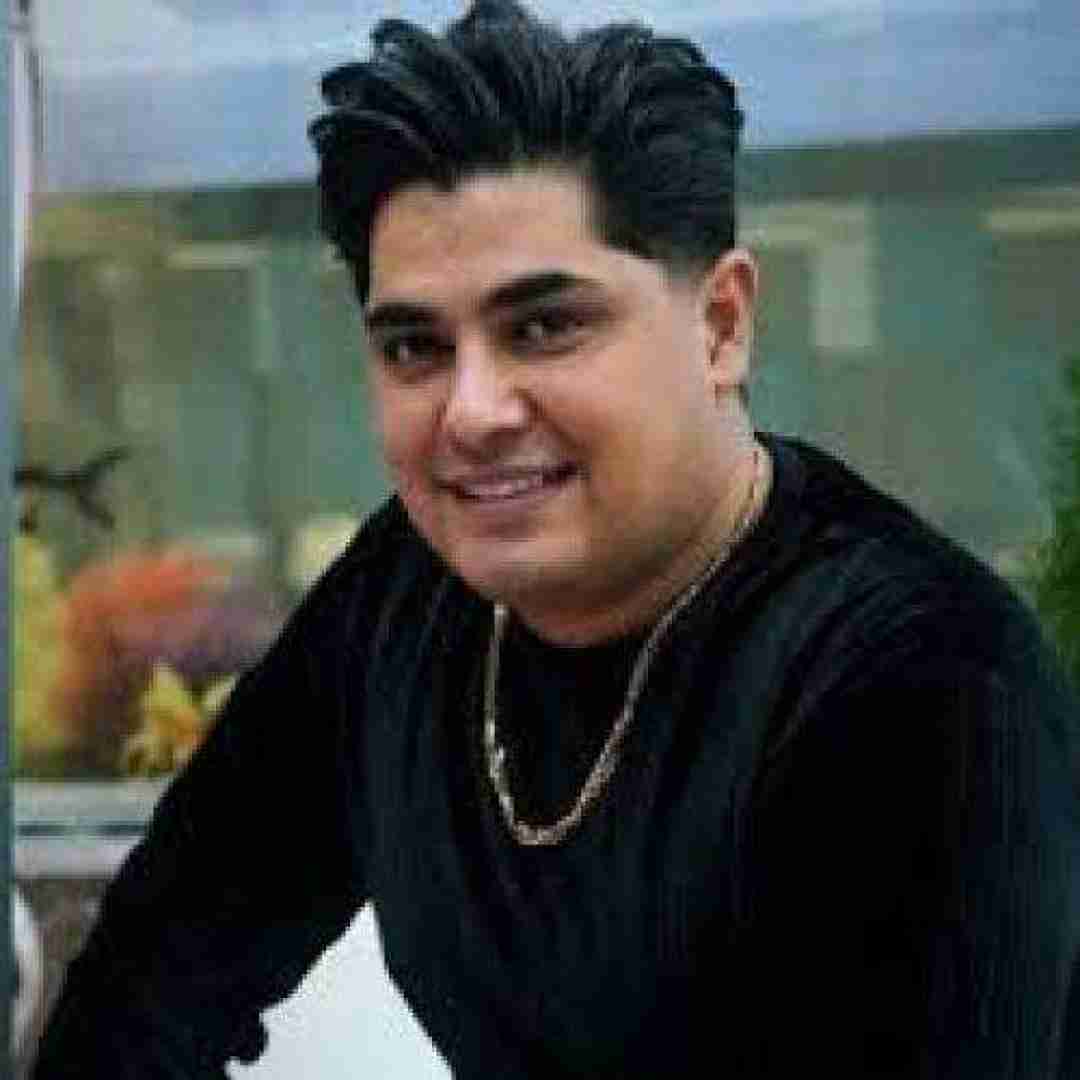 علی شرفی ساقی