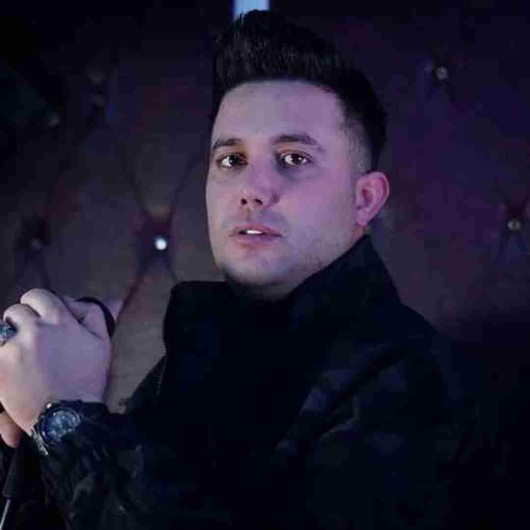 علی احمدیانی و ایره هر چی بتوای فراهمه نکه برا