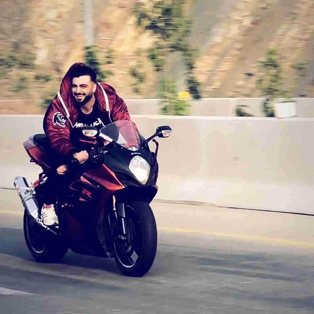 رامین تجنگی رگ و تیغ
