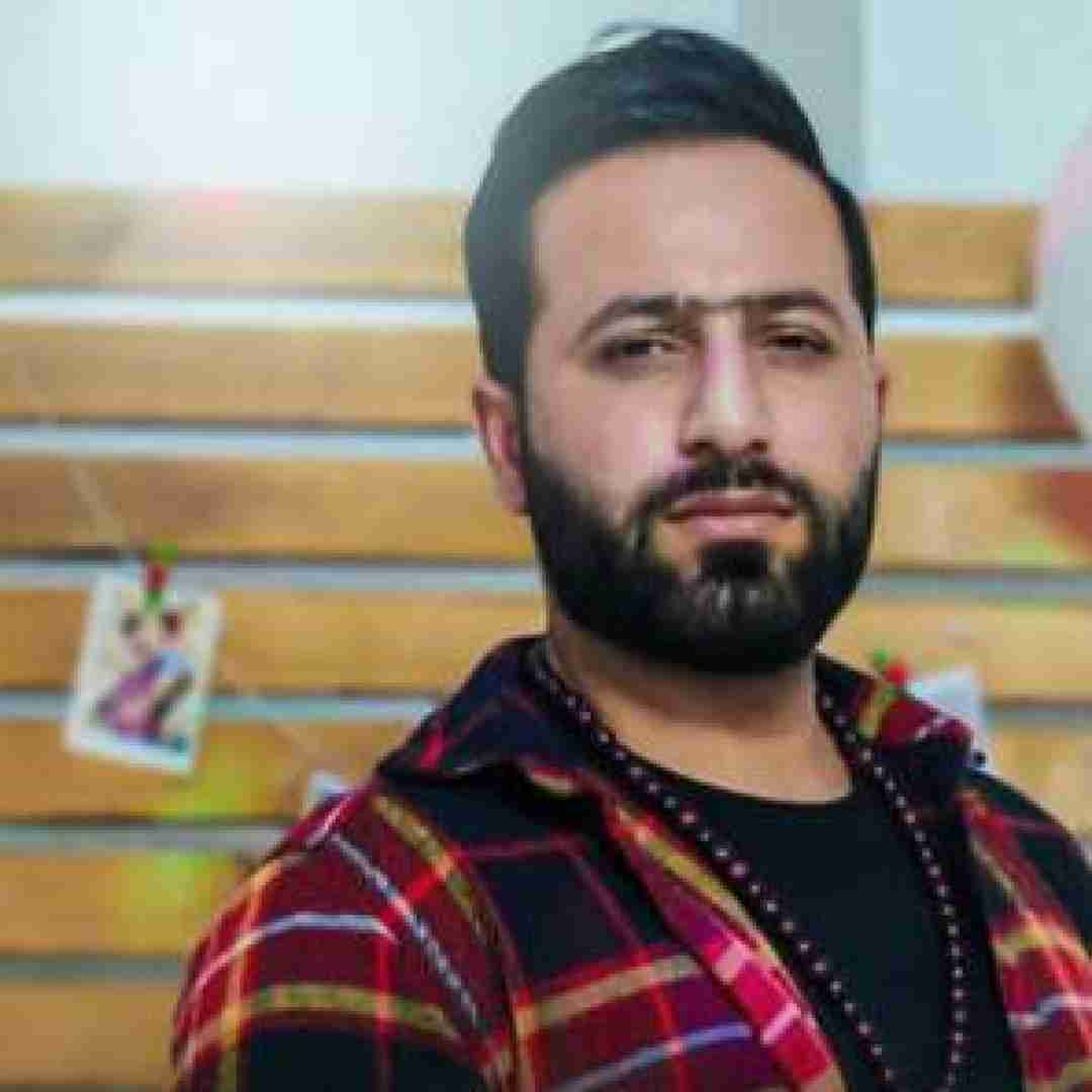وحید مرادی سیاه کلاچ هیچ وقت عقاب نمونه ادا گر جنگی حساب نمونه