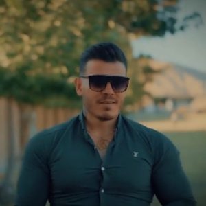 دانلود آهنگ فرهاد فرهادی به نام صدای که آرامم کیدن فقط صدای ناز تو بی
