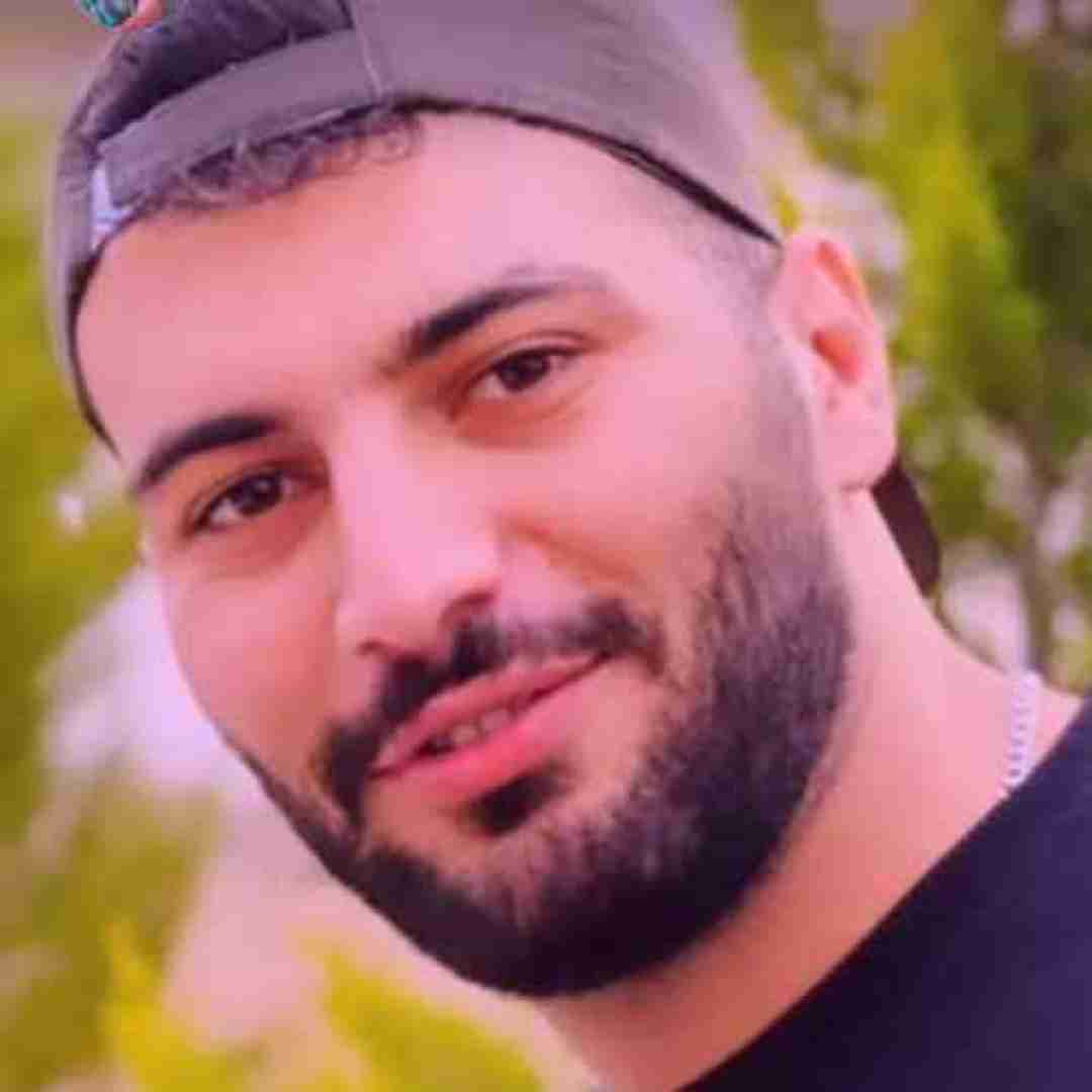 کیوان به هزارتا در زدم دری به روم باز نشد