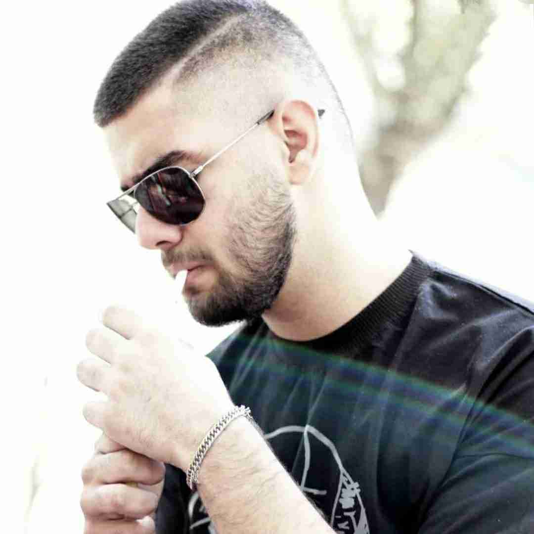 علی صاعقه تا کی میخواد این پیش بره خدا چرا نمیکنی روحمو جدا