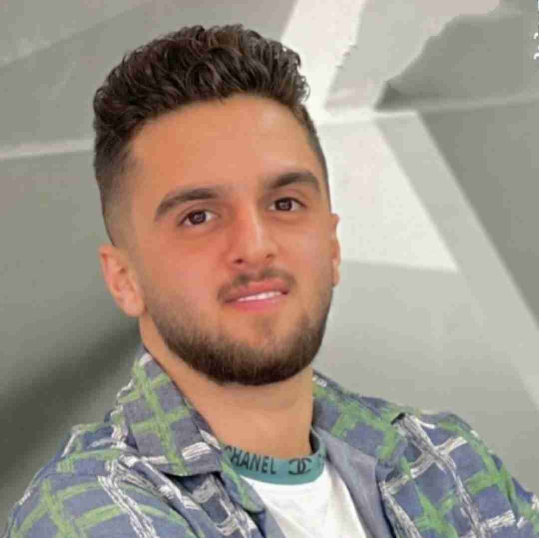 ابوالفضل متو دتر زیبای من چشمون آهو دارنه هلال ابرو داره