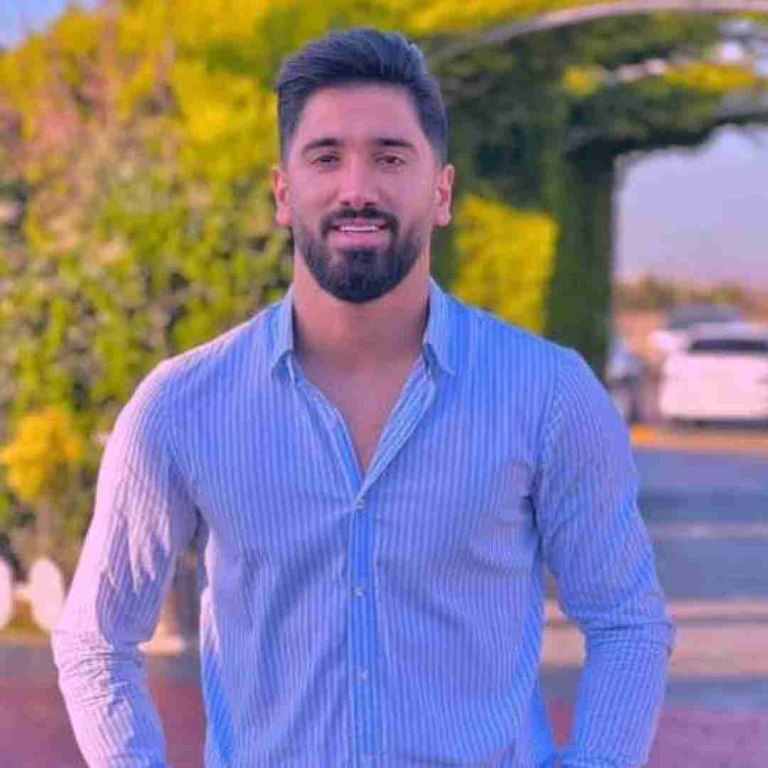 جواد عباسی پرواز هاکرده می با همدیگه تو آسمونا