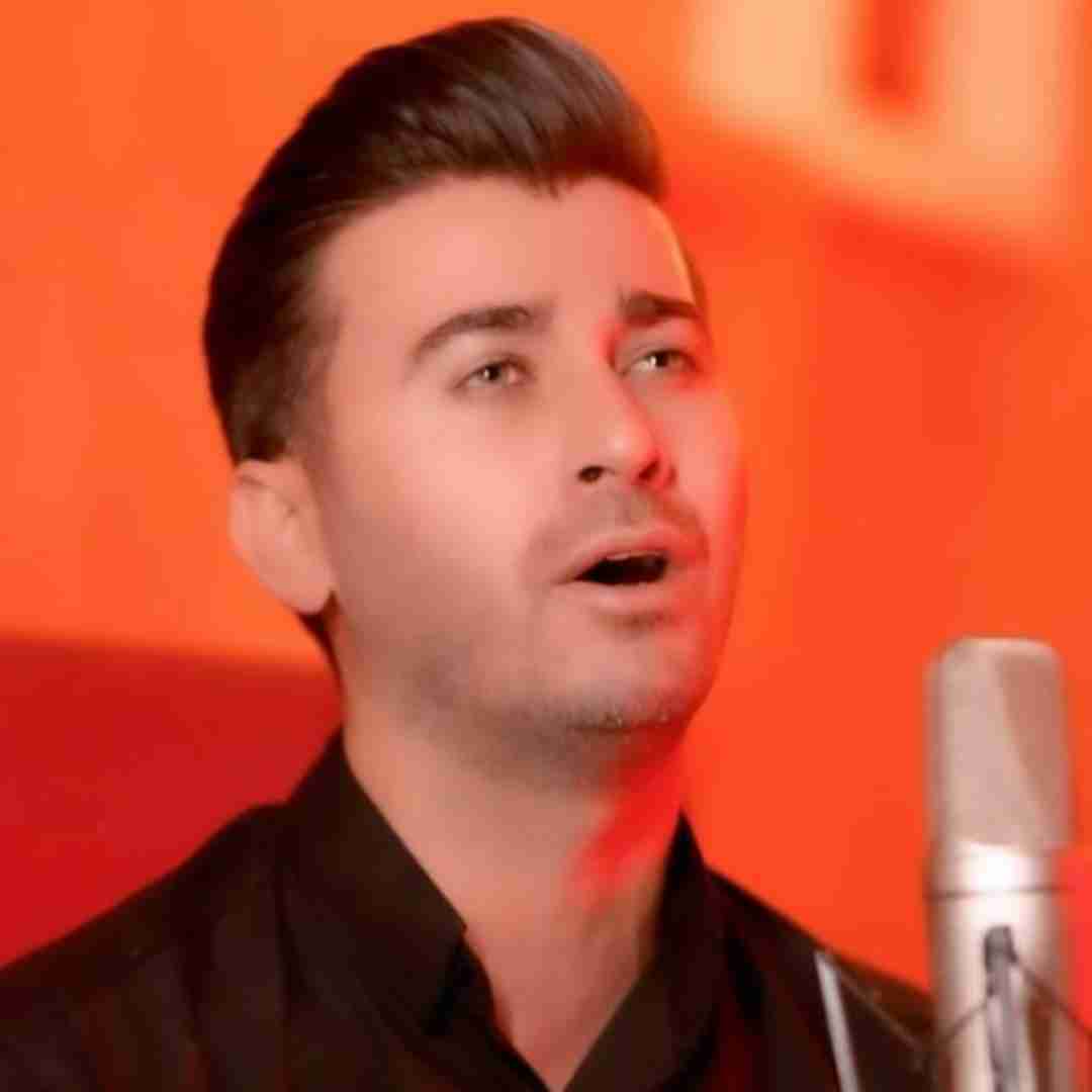 مرتضی باب سردته جومم بر تو بو عمرمو صدقه ی سر تو بو