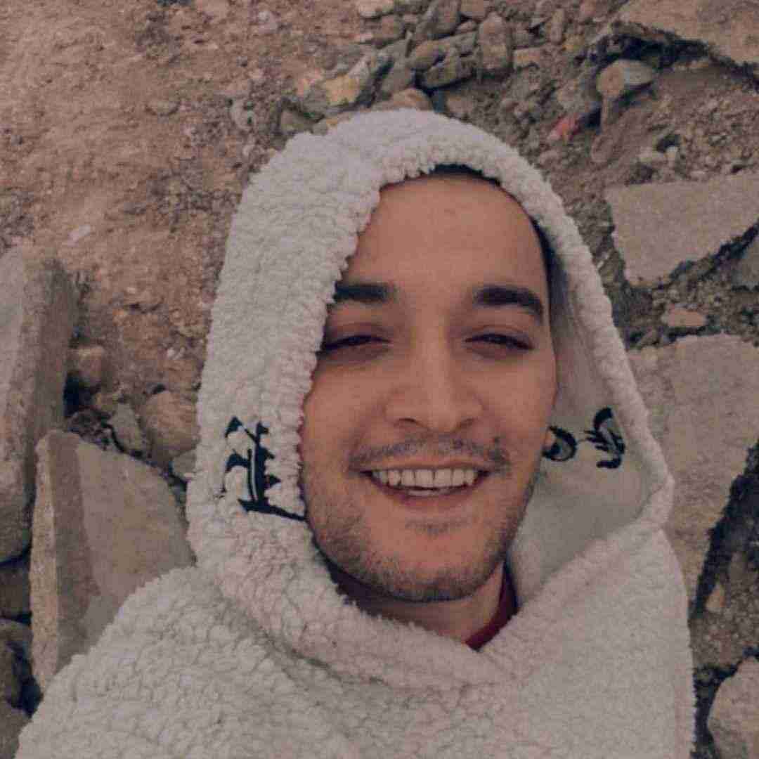 هومن آدینه مه او اشکسه بالم که دارم شوق پرواز