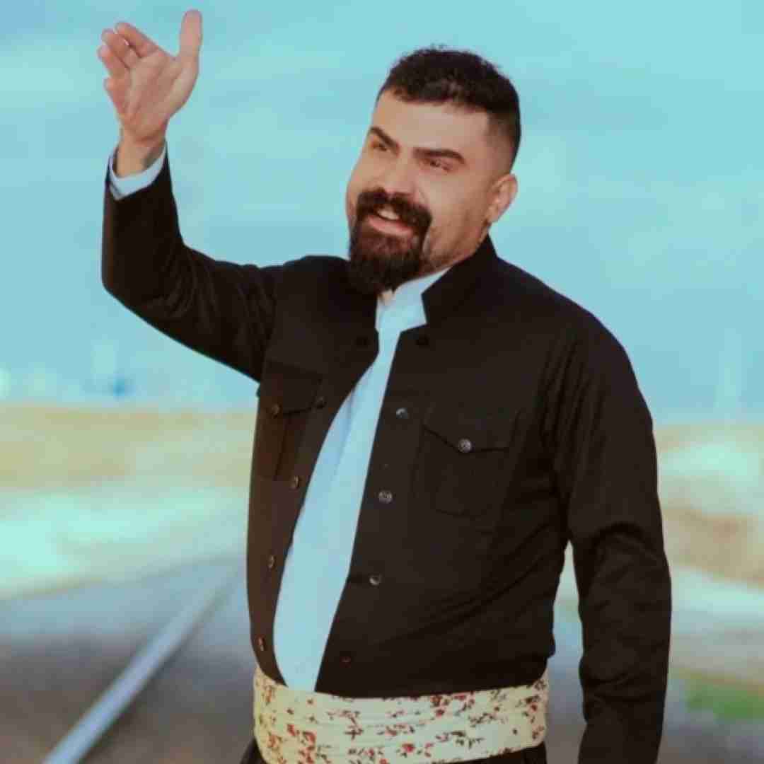 فرهاد جهانگیری سنگم حتی به جام باشه اشکش میباره