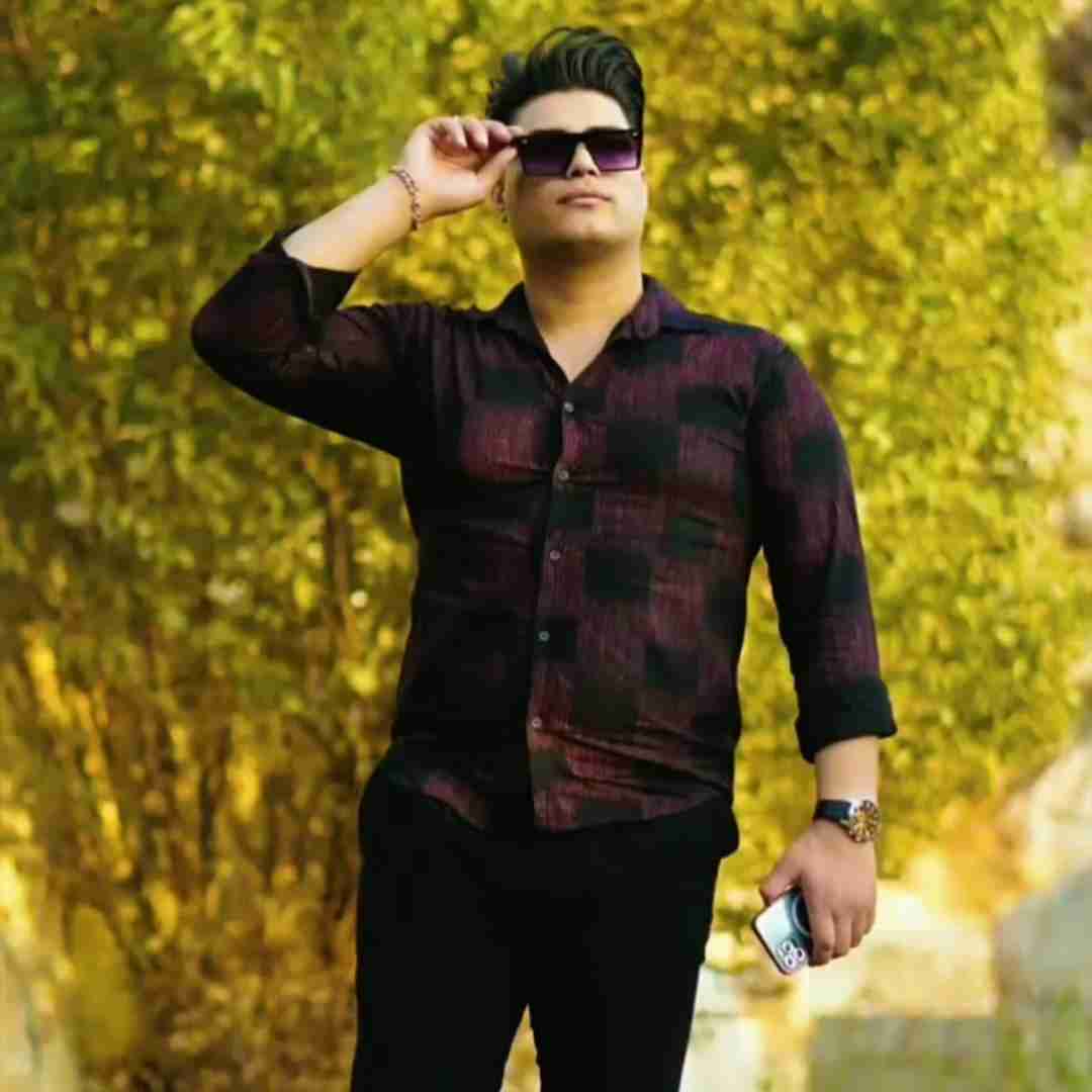 امین فالجی تا ابد قشنگ تر و چاویل تو ارام نیه