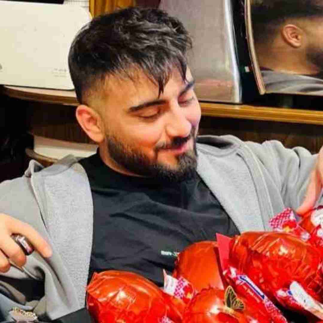 رامین تجنگی حرفی بزن سکوت نکن یا مه بگم یا تو بگو
