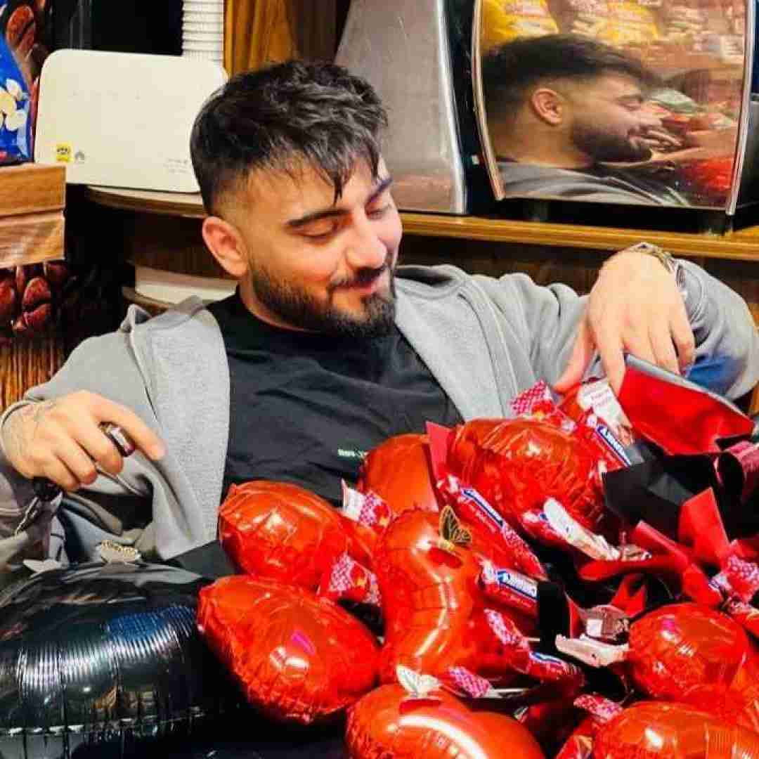 رامین تجنگی مه حالم اصلا خوب نیست انقده درد دارم