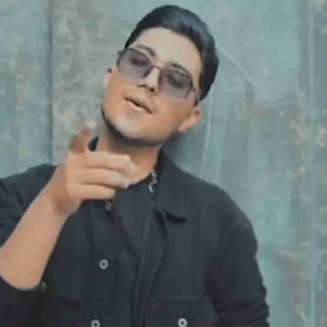 طاها کماسی ضربه