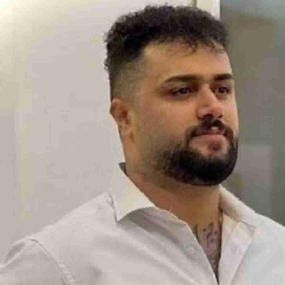 بهنام حسن زاده منم یار نیتمه بخاطر تو