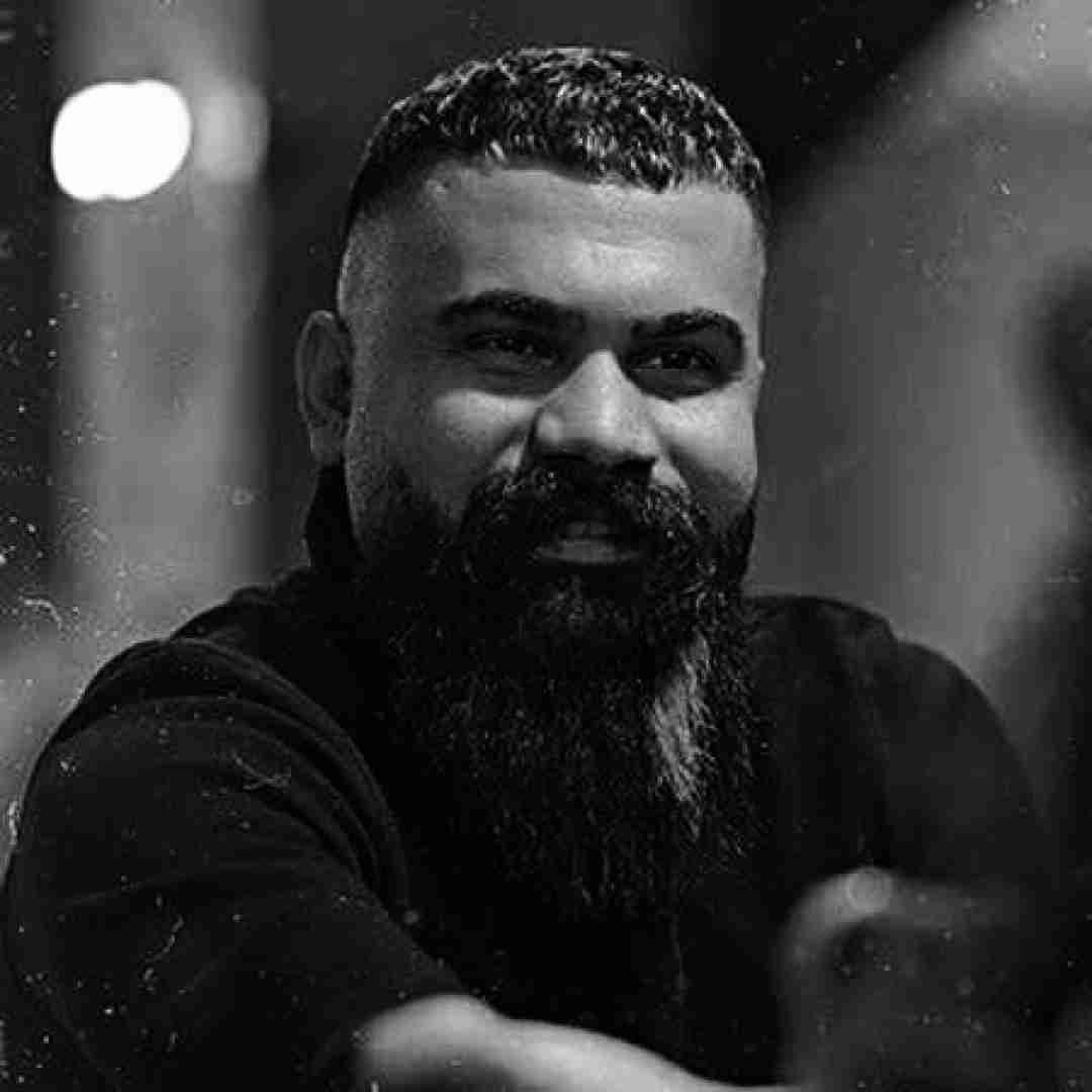 فرهاد جهانگیری چهار دیواری