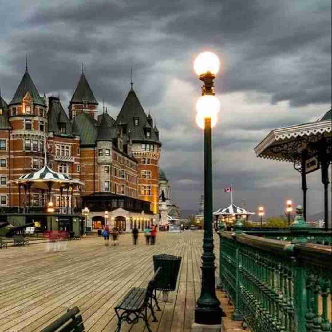 دلم دریای خونه ای مادر من چه حیرون با صدای پسر