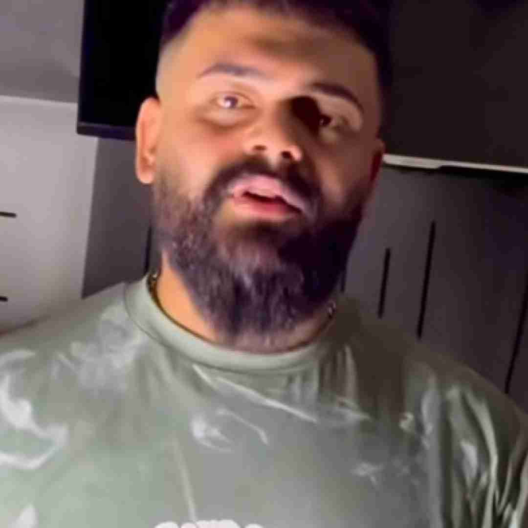 علیراد بی تو یعنی تاریکی به کام عشقو نمیخونی از تو نگام