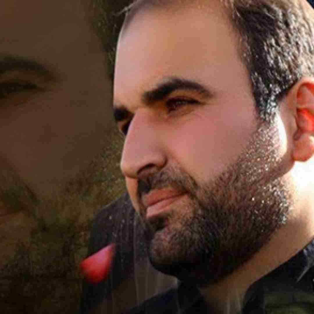 محمد کرمی یه روله ی منه یادگاری مه زینب نازارم