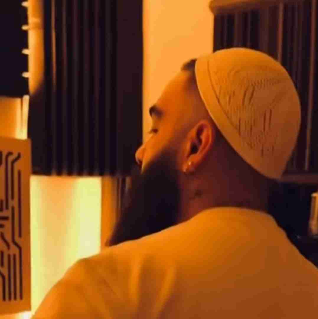 علی میر پشیمونم سرگردون و حیرونم انگاری تو زندونم
