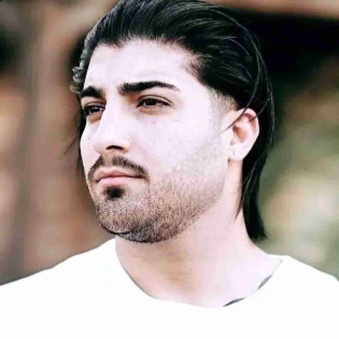 امیر لیام مه حالم خوبه آری با قرصام اتاق پر دوده