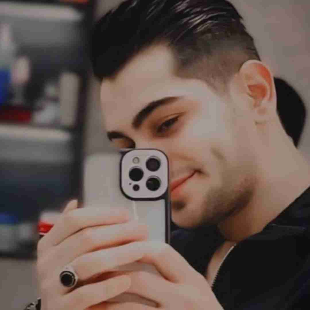 امیرمحمد افشار عشقای مجازی