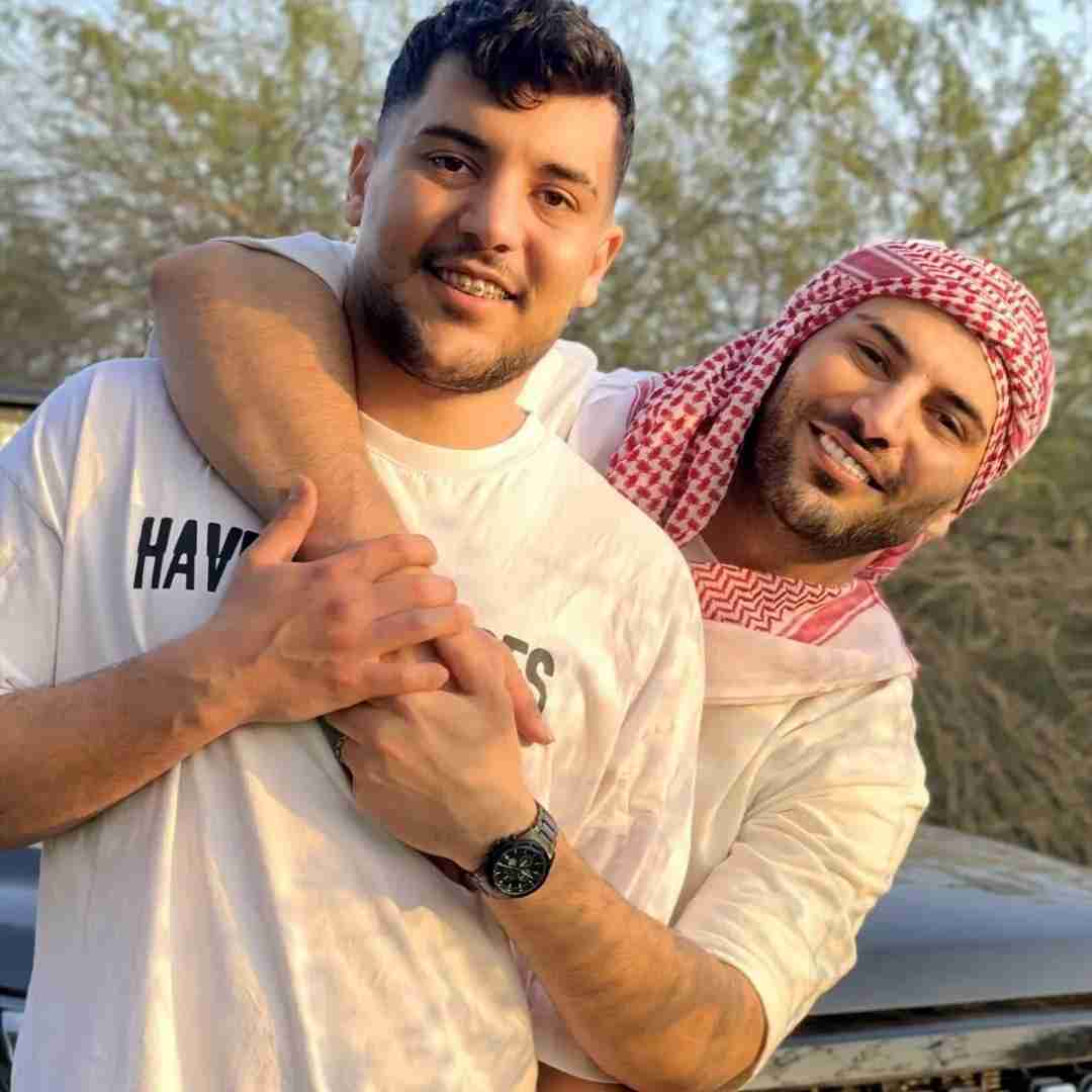 کیوان نور چشمم کل لبا جمع شن من واسه لبای