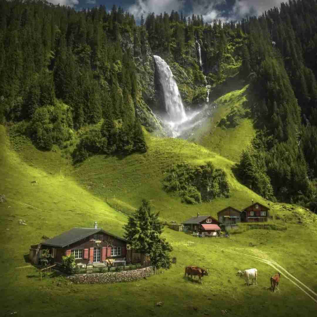  لبات مثل دراگه می تو بیبی حسم بهت زیاده