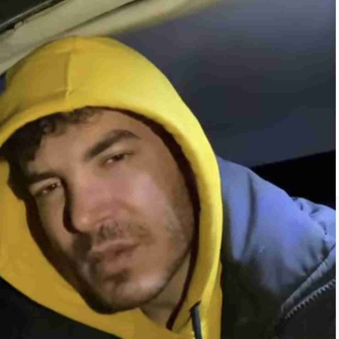 فرهاد فرهادی دورم شلوغو بی کسم سر بی کسی سلامت