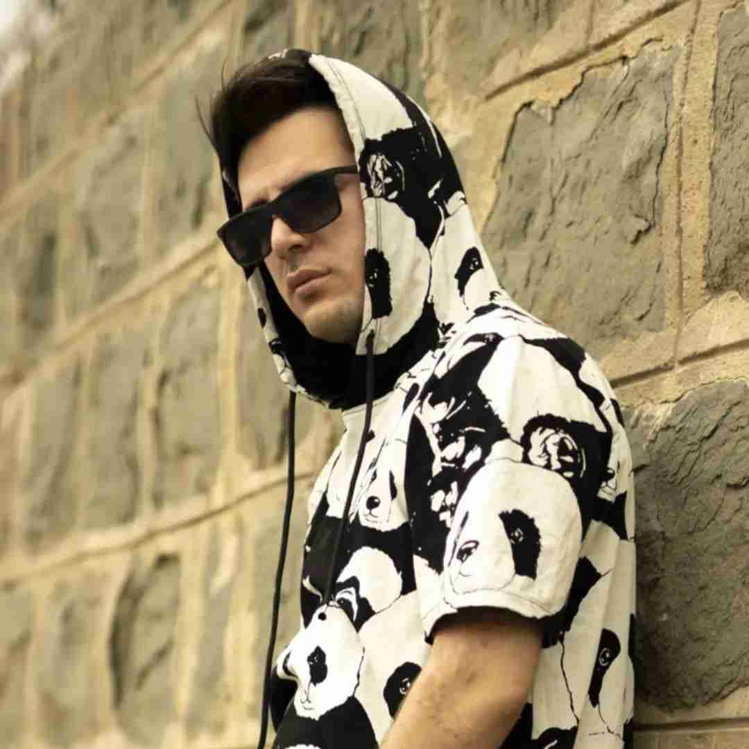 فرهاد نامداری همش تنها بودم به چشات قسم