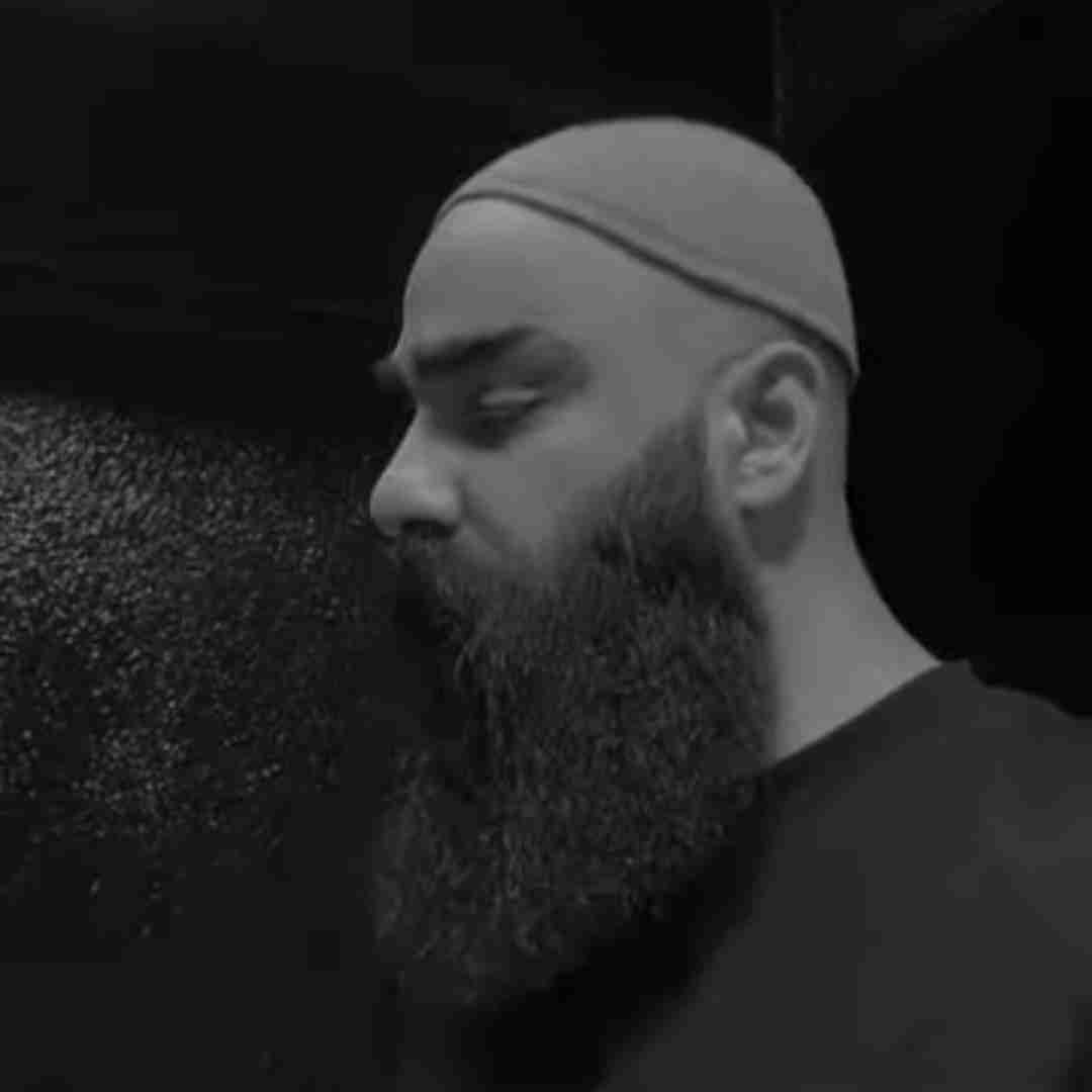 علی میر خواستم قوی باشم قرص ماه کم بود