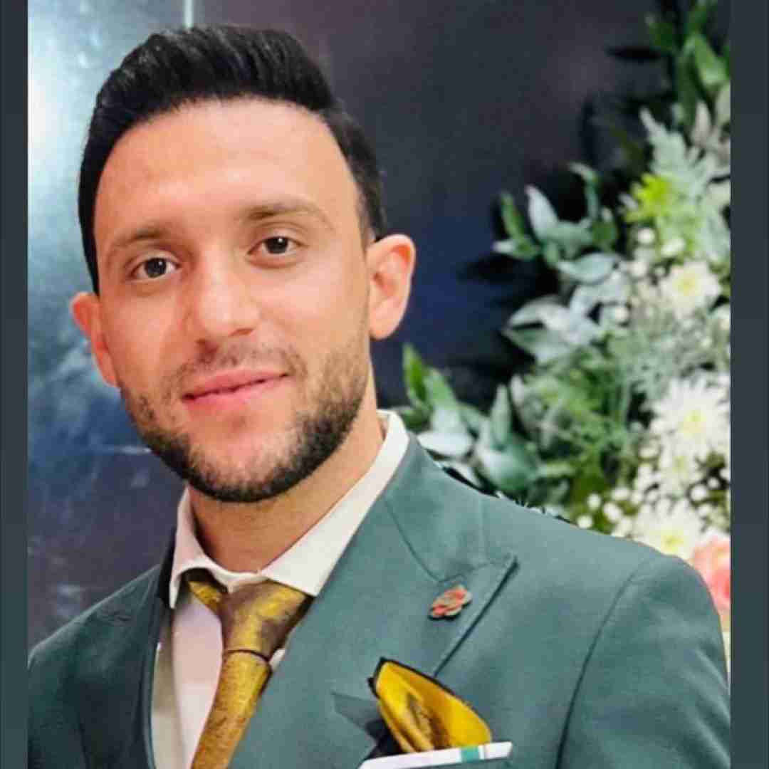 مصطفی ابراهیمی خستم از این آدما