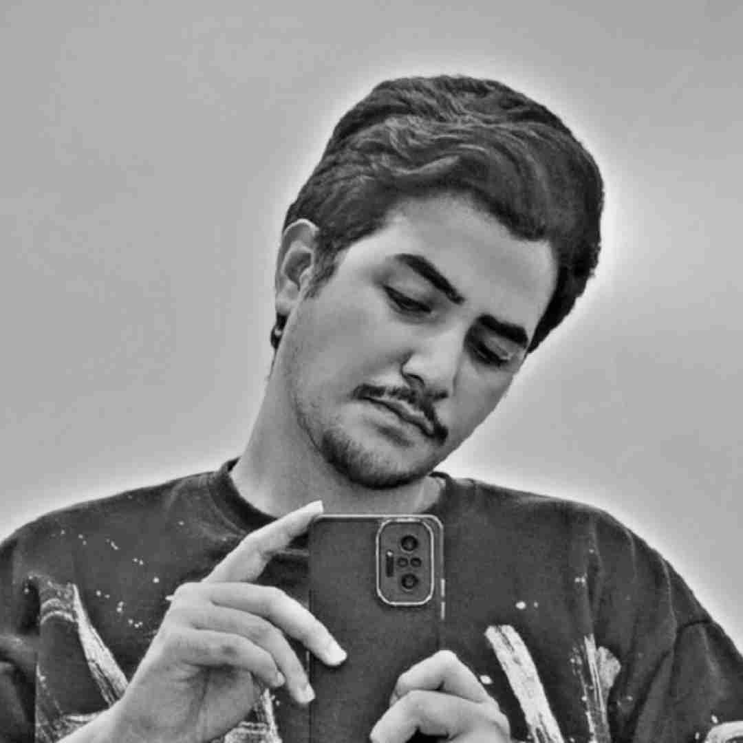 اهورا خیابونا سرده