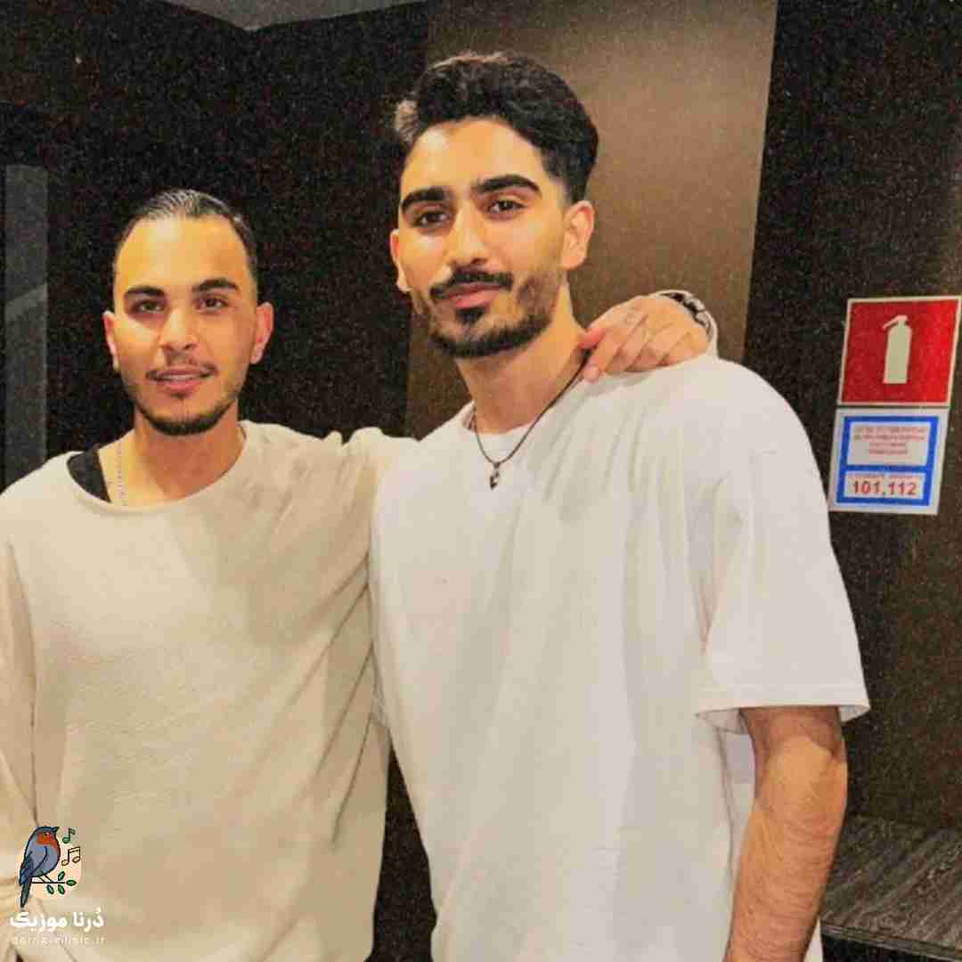 مهیار یکی تو منه میزاره پاشو جا من رو پدال