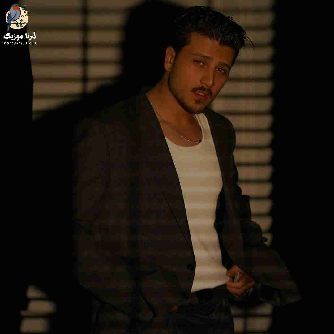 یونا احمدی نشد بشه