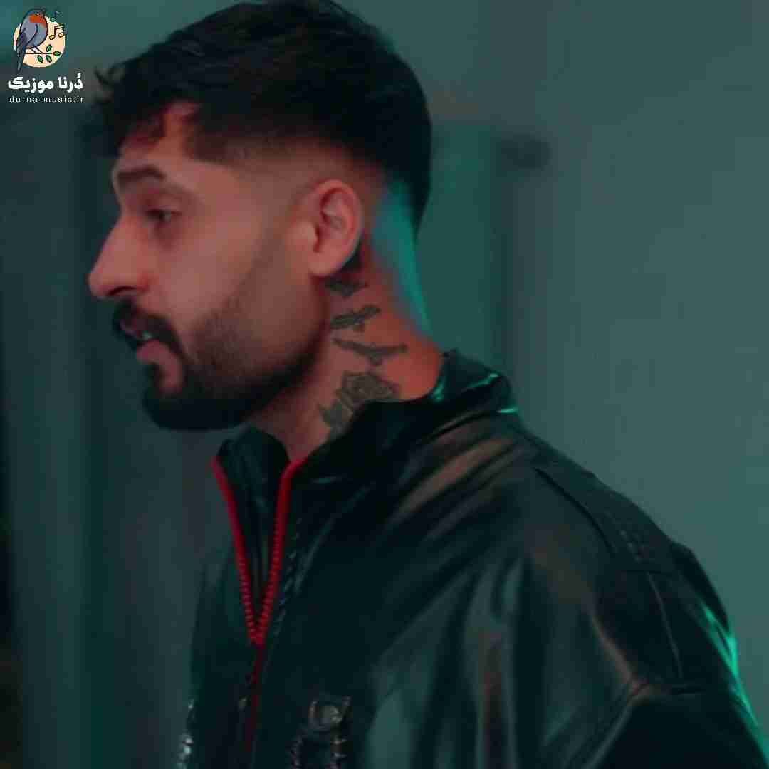 دانلود آهنگ ساواش به نام شاهکار