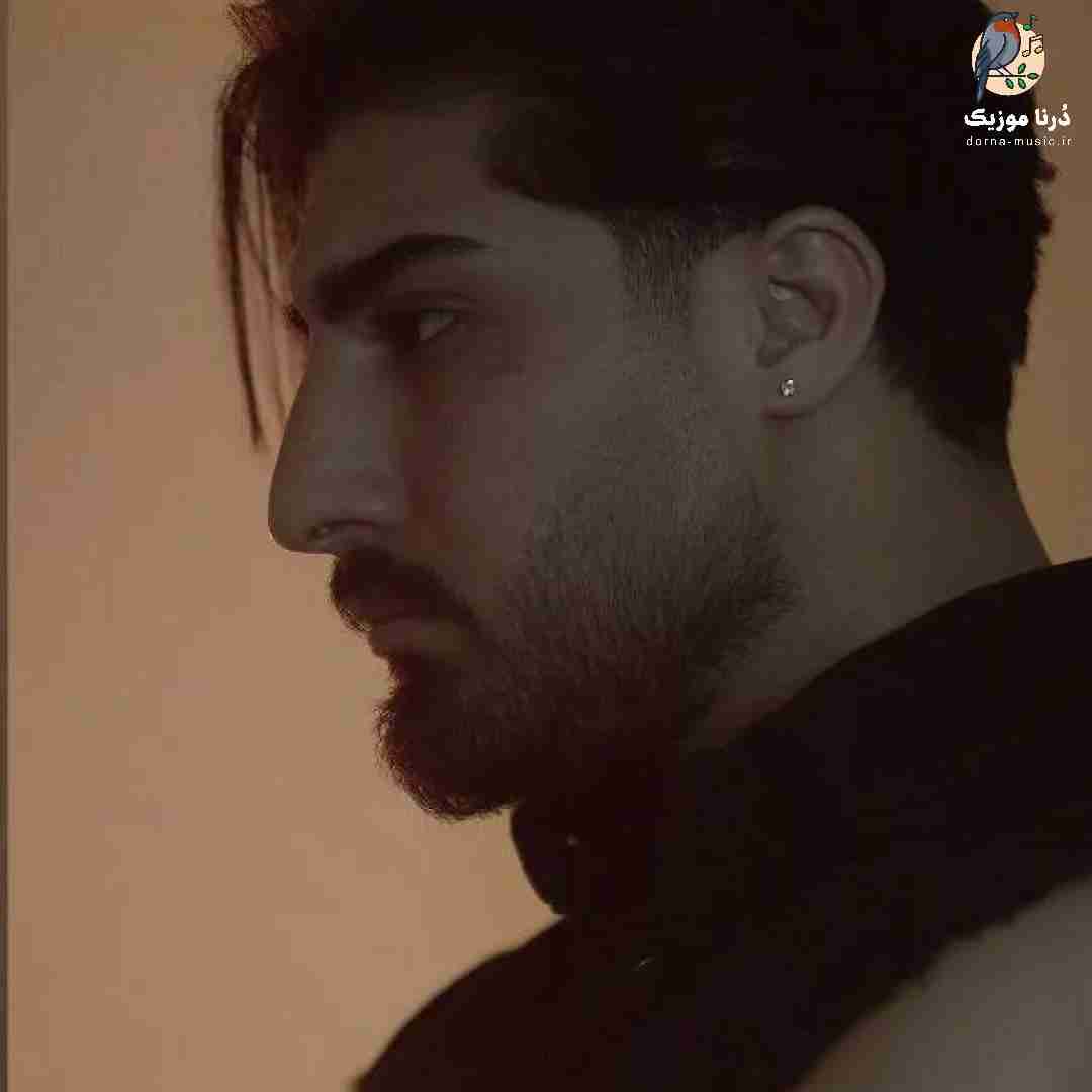 امیر لیام پرواز ای عشقه کم کم رو به سقوطه
