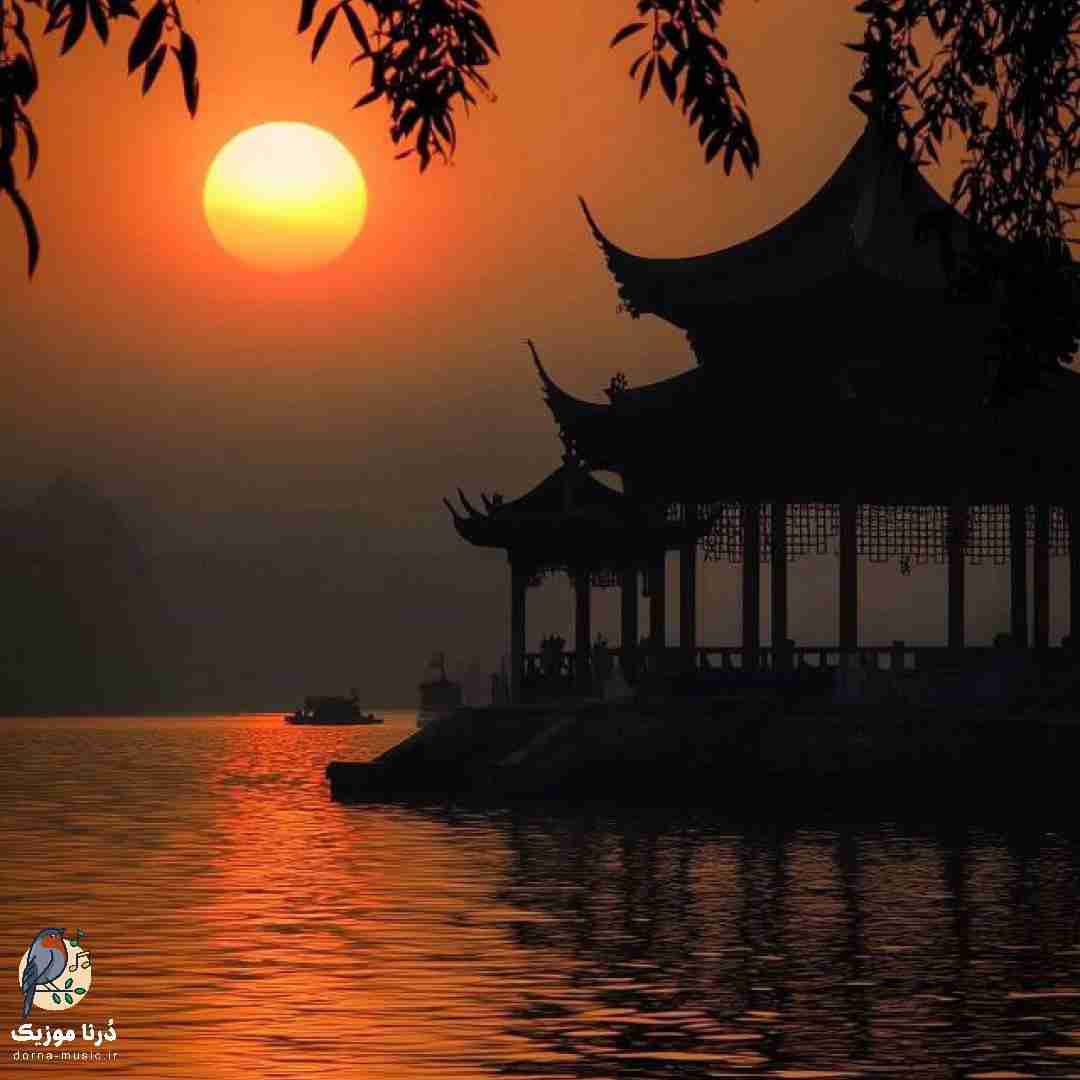 میخوام برم تو خیابون و بزنم داد بگم پول ندارم
