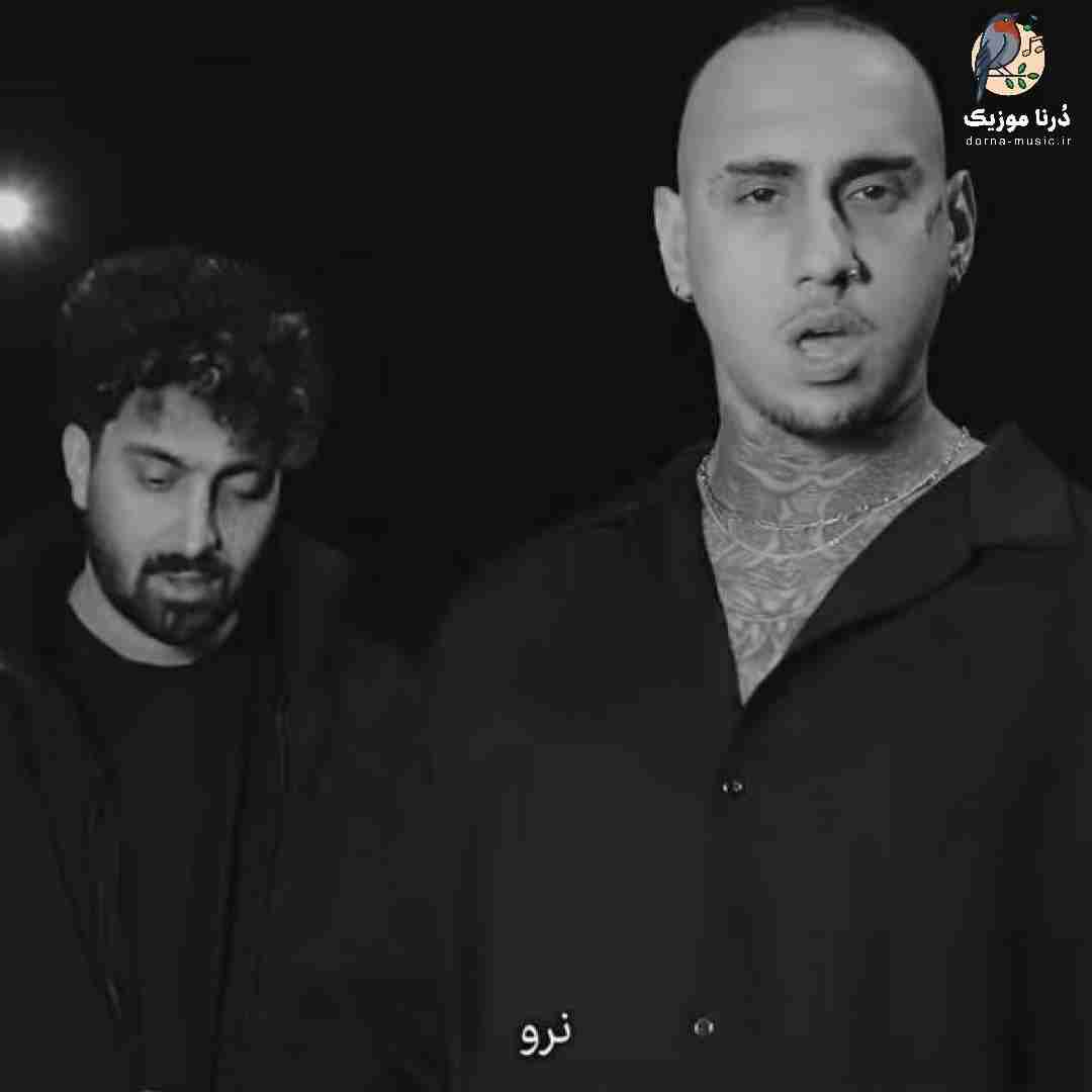 شایان یو ولی تو چشمات با همه فرق میکنه