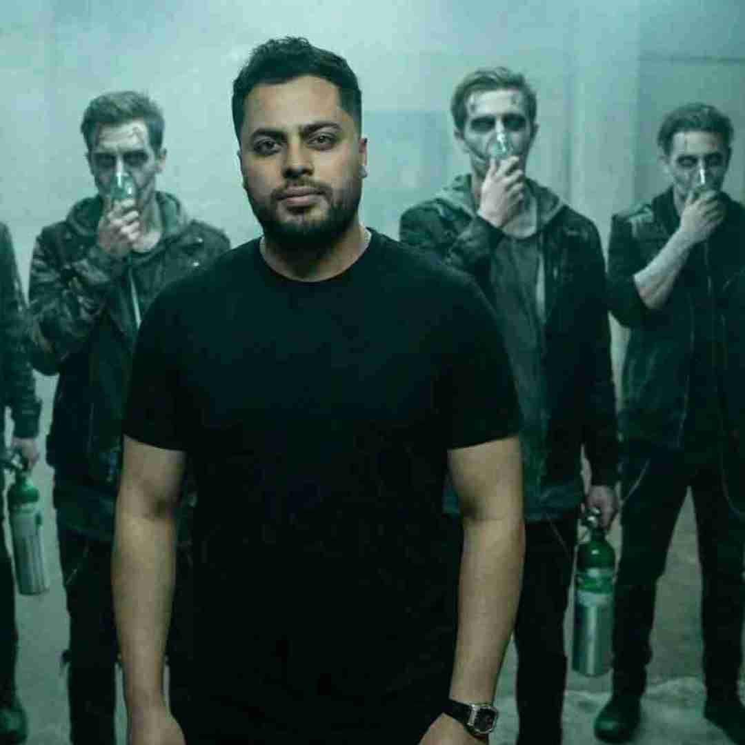 امید عقابی ابرو کمون