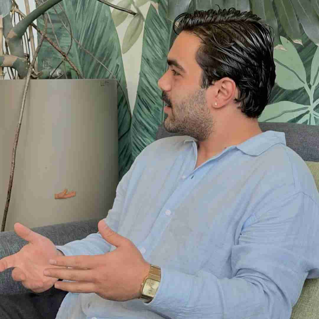 آرم کاش میشد برم تنهایی تو غار