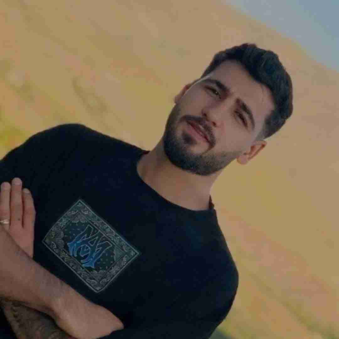 هومن نجفی رگبار