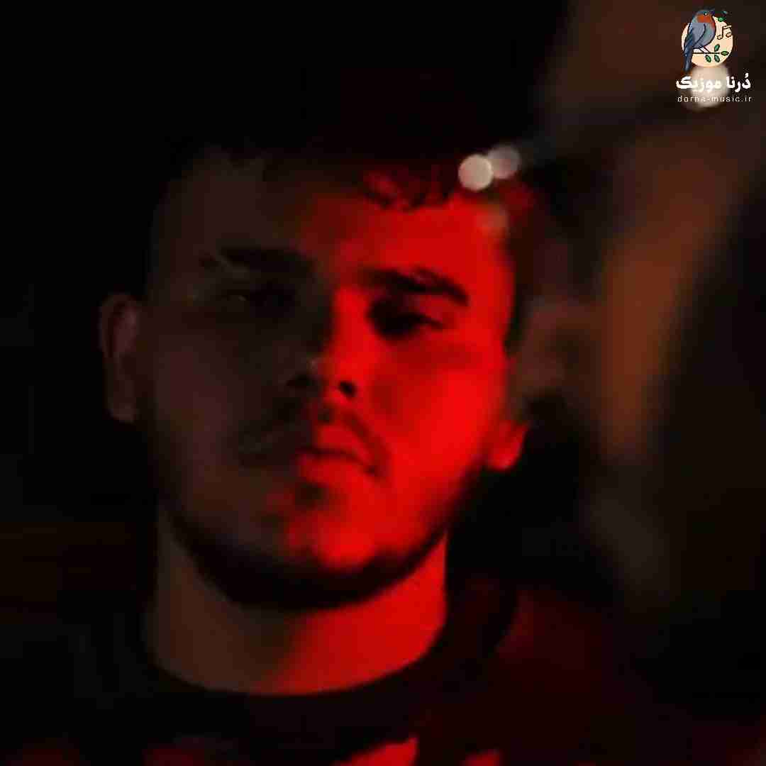 دانلود آهنگ رضوان به نام خستس دیگه جوون ایرانی جنازه رو جنازه میره