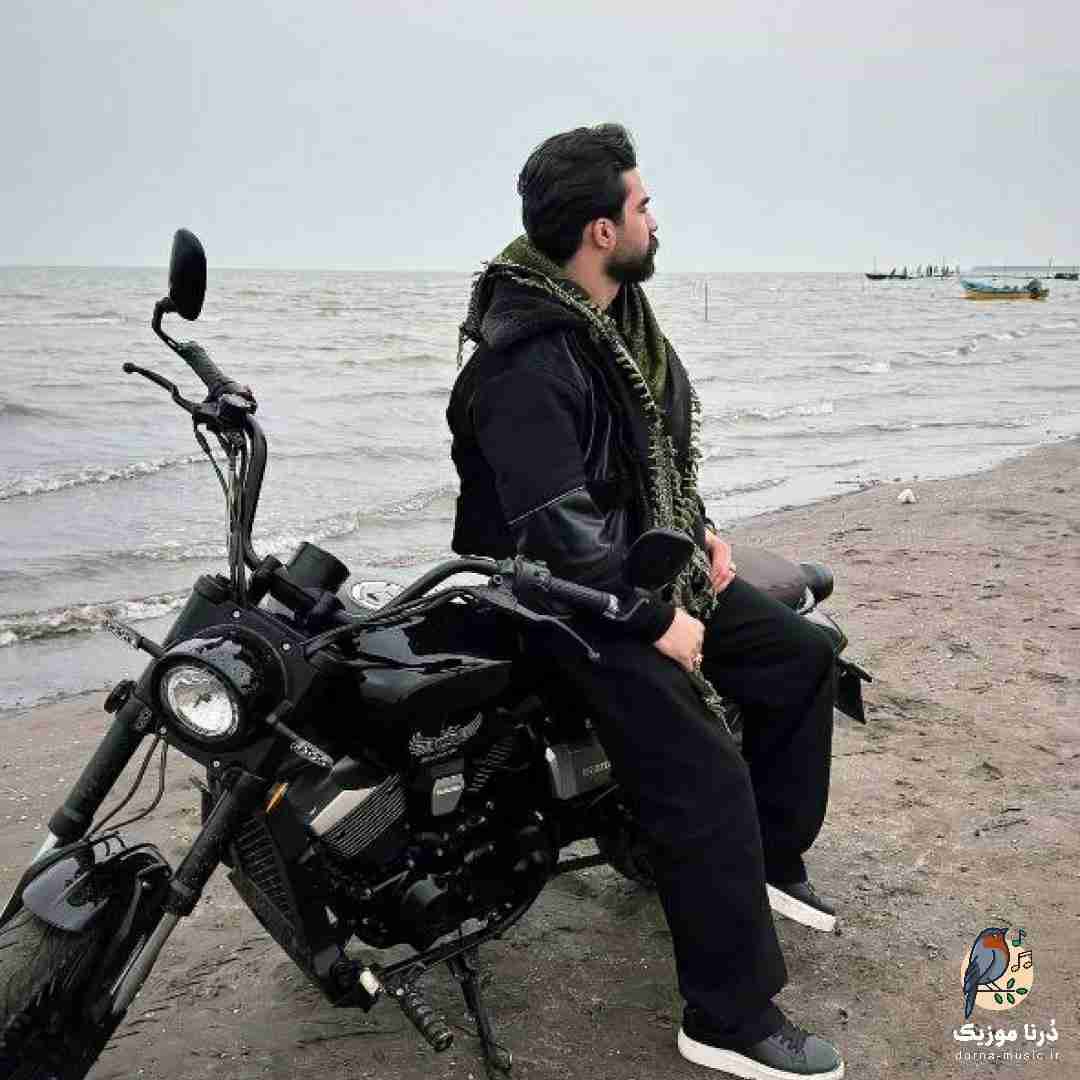 دانلود آهنگ حمیدرضا بابایی به نام خط به خط میزنم مشامی چشامم دراری