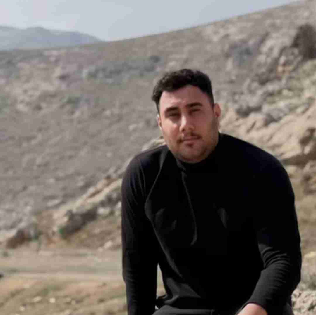 امیر دانا یه شو میام میرم از ای خانه تمام بارم